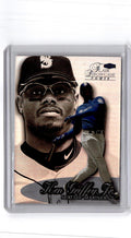 1999 Flair Showcase #3 Ken Griffey Jr.