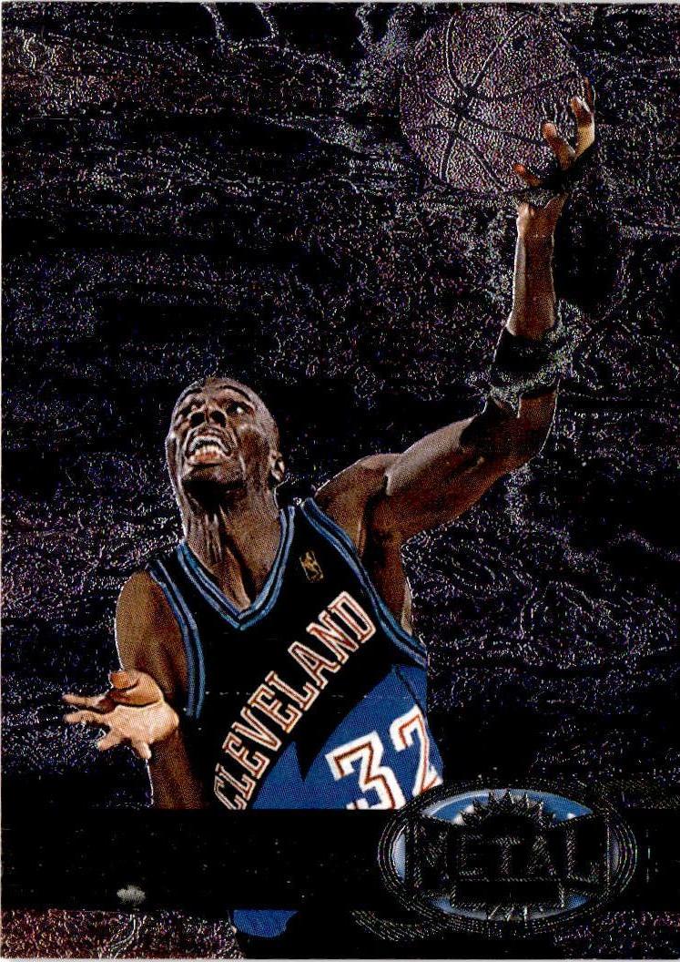 1997-98 Metal Universe #96 Tyrone Hill Reebok Bronze