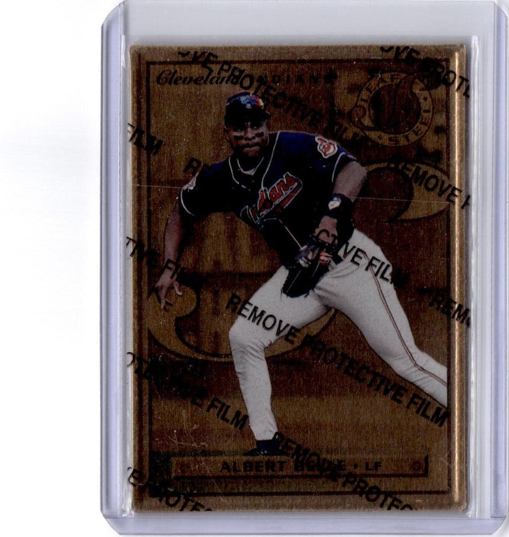 1996 Leaf Preferred #68 Albert Belle Steel Gold Promos