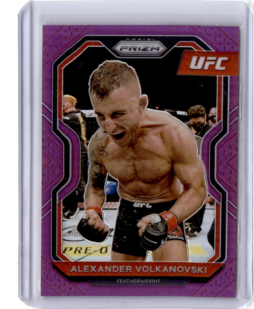 2021 Panini Prizm UFC #36 Alexander Volkanovski Purple Prizm #/149