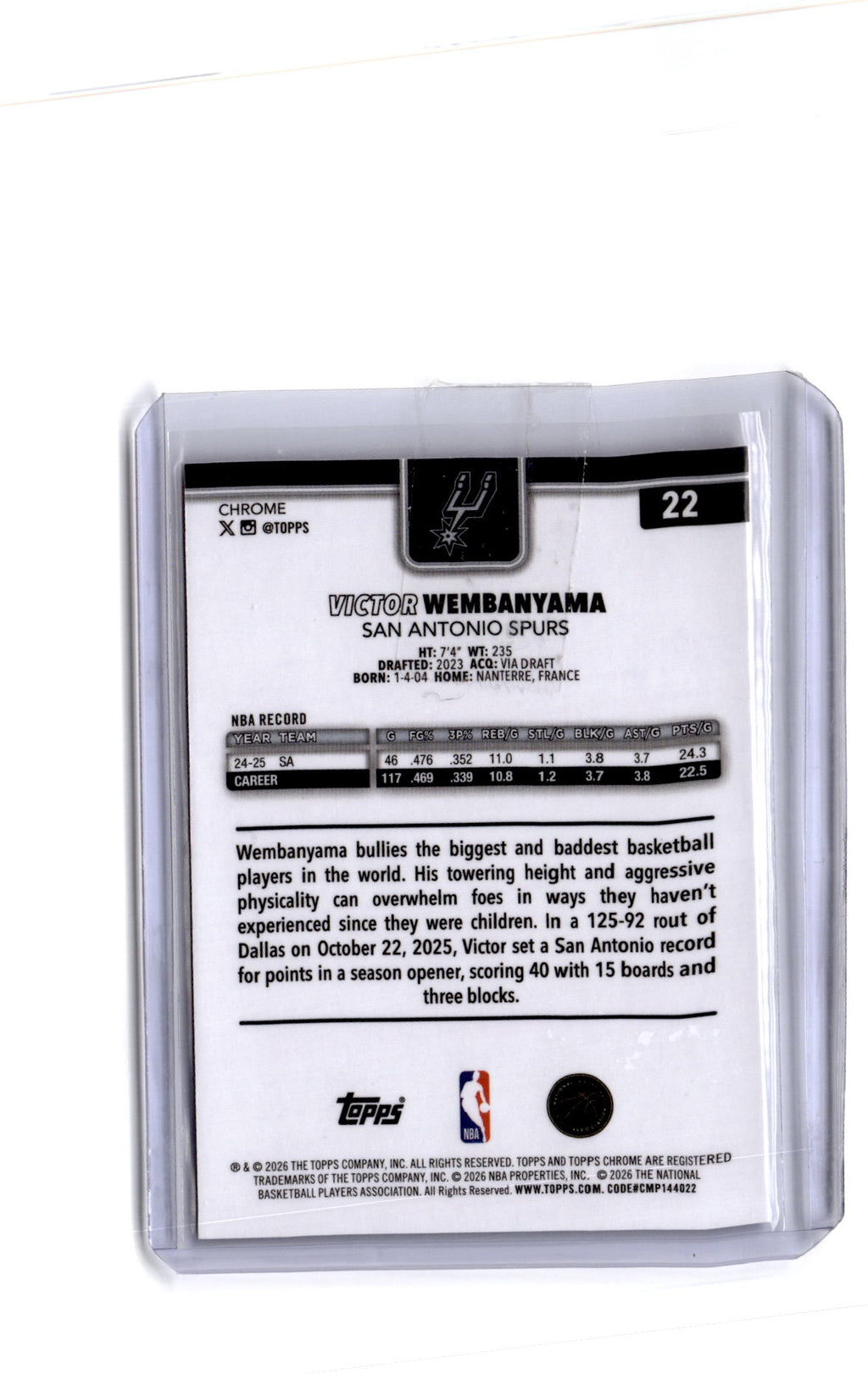 2025-26 Topps Chrome Update #22 Victor Wembanyama Red White and Blue Refractor