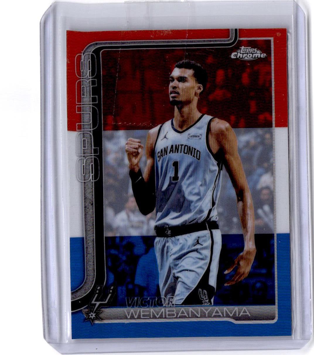 2025-26 Topps Chrome Update #22 Victor Wembanyama Red White and Blue Refractor