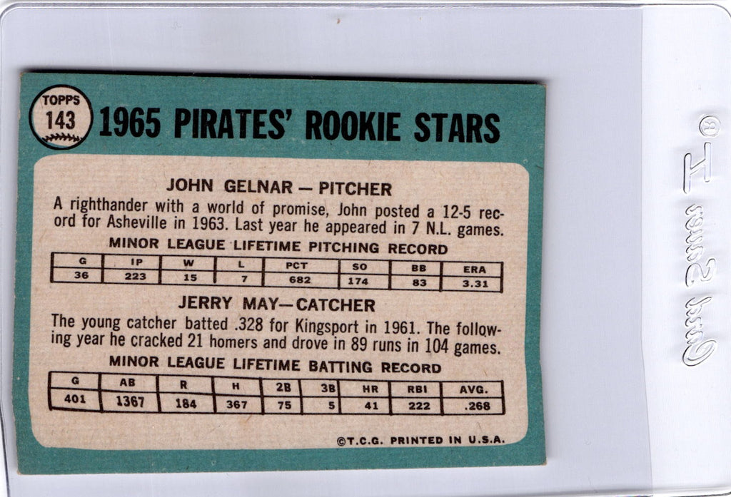 1965 Topps #143 Pirates 1965 Rookie Stars (John Gelnar / Jerry May)
