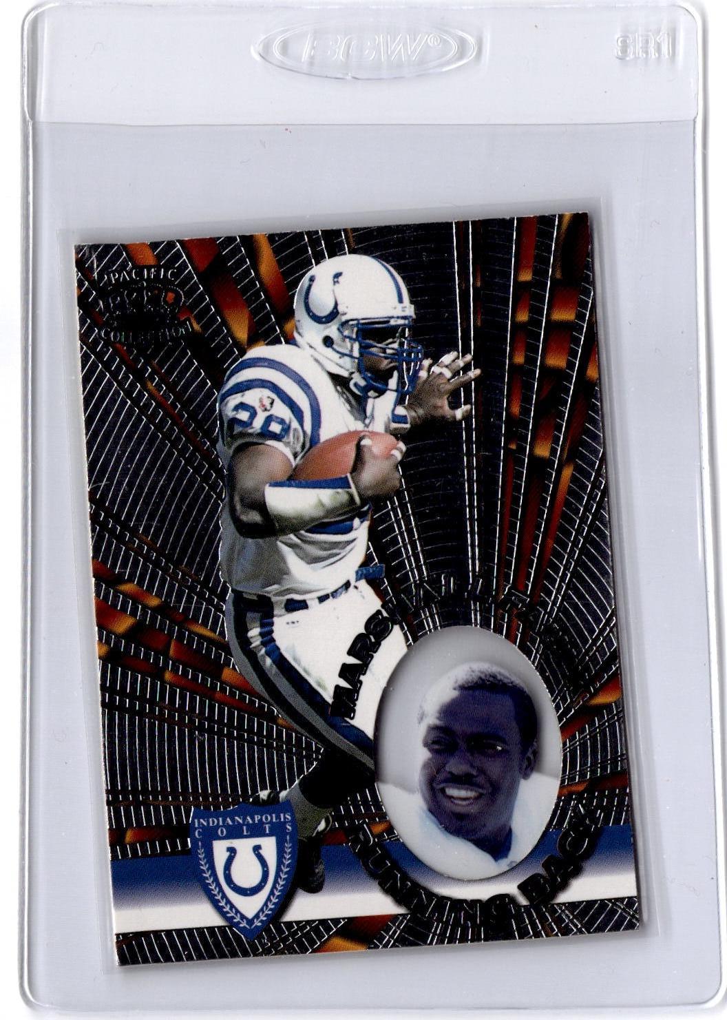 1996 Pacific Invincible #I-64 Marshall Faulk Bronze