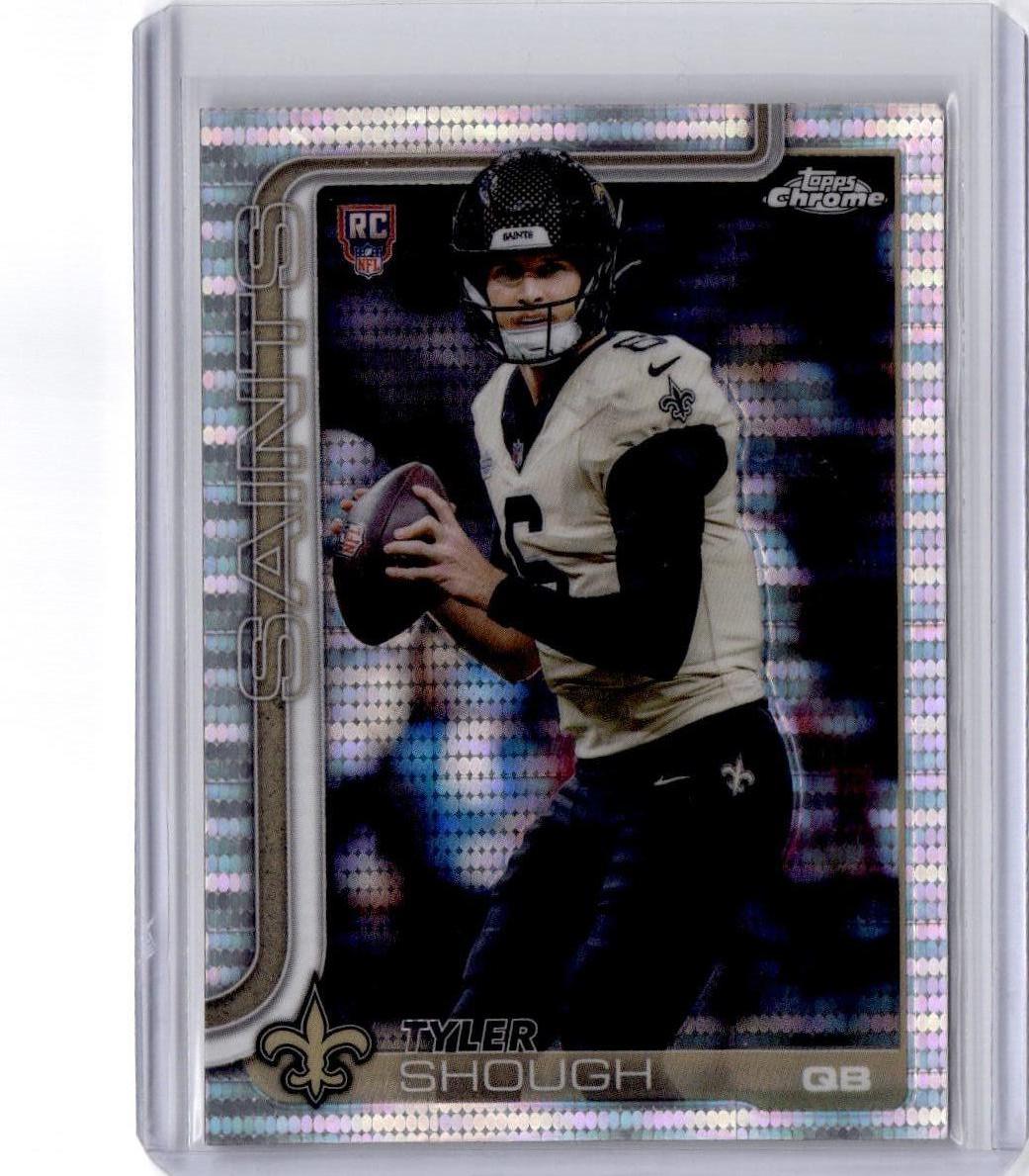 2025 Topps Chrome #398 Tyler Shough Pulsar Refractor