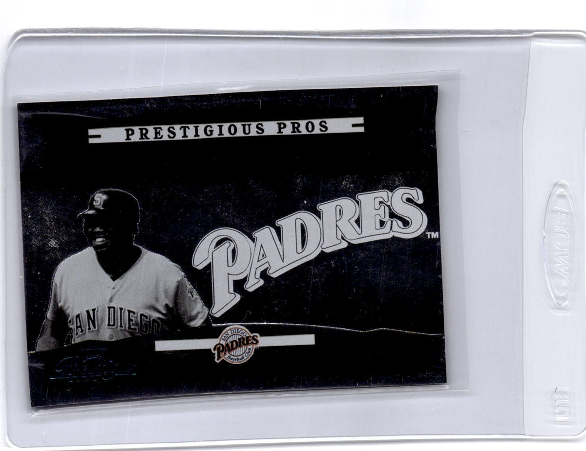 2005 Playoff Prestige #PP-82 Tony Gwynn Prestigious Pros Silver #/75