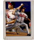 1994 Flair #130 Greg Maddux
