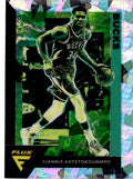 2020-21 Panini Flux #97 Giannis Antetokounmpo Fanatics Cracked Ice