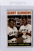 1964 Topps #306 Giant Gunners (Willie Mays / Orlando Cepeda)